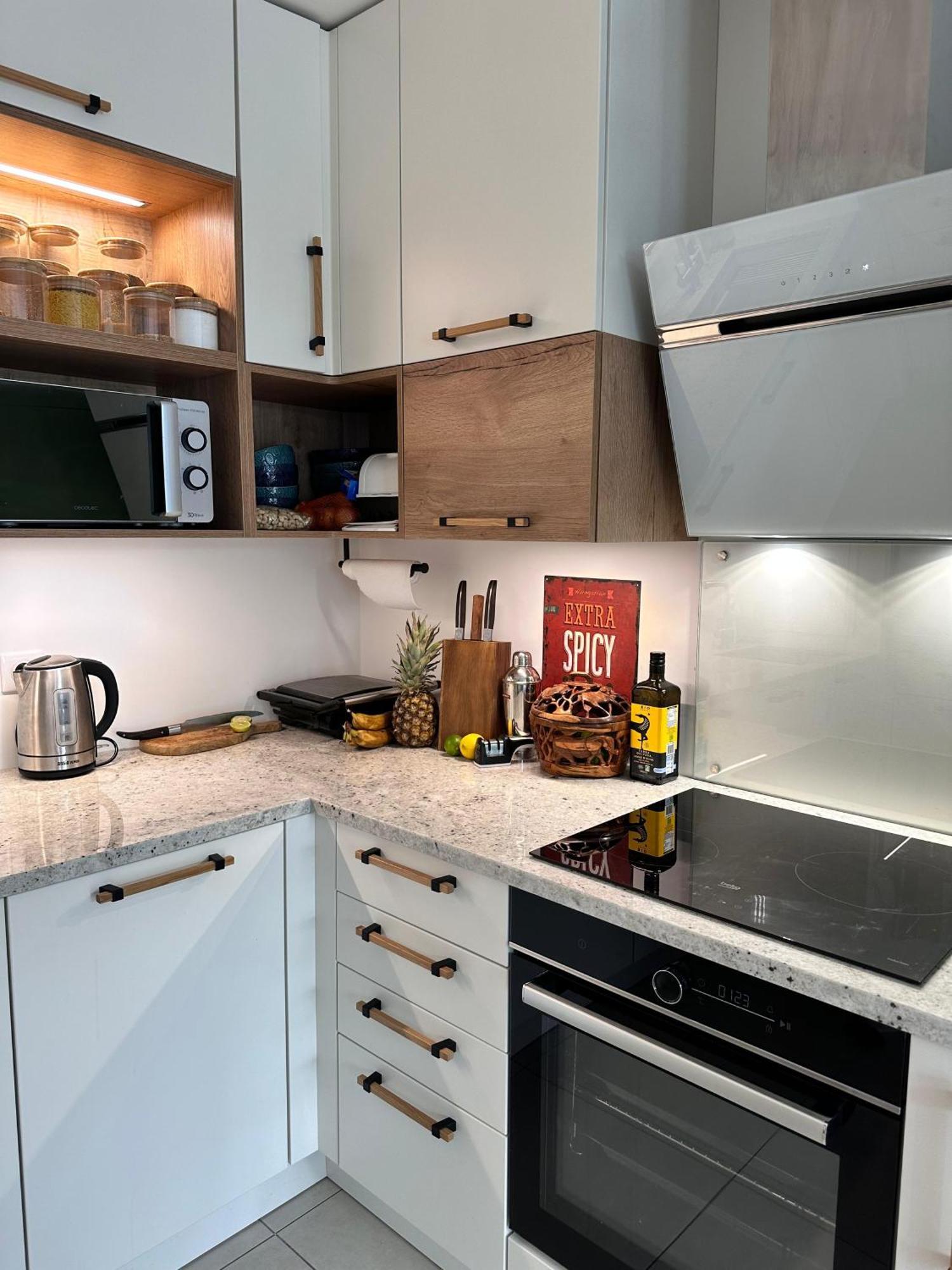 Cosy Summer Stay In Boho Style Apartment - 8 Mins From Paris Center - Garden And Underground Parking Clamart Exterior photo